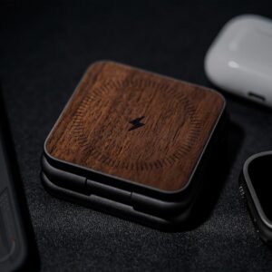 X40 Magnetic Wireless Charger, 3 in 1 Wireless Charging Station for Apple Devices, Foldable Portable 15W Fast Charging Stand for iPhone 16 15 14 13 12 Pro Max, Apple Watch, AirPods – Wood Grain